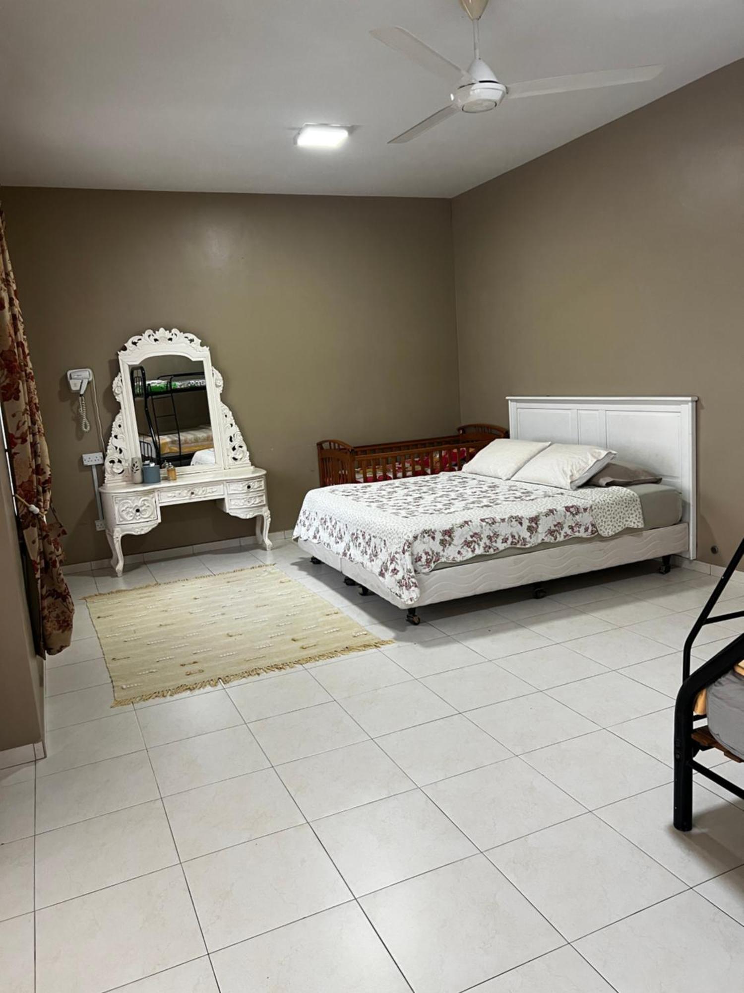 Homestay Melaka Executive Buitenkant foto