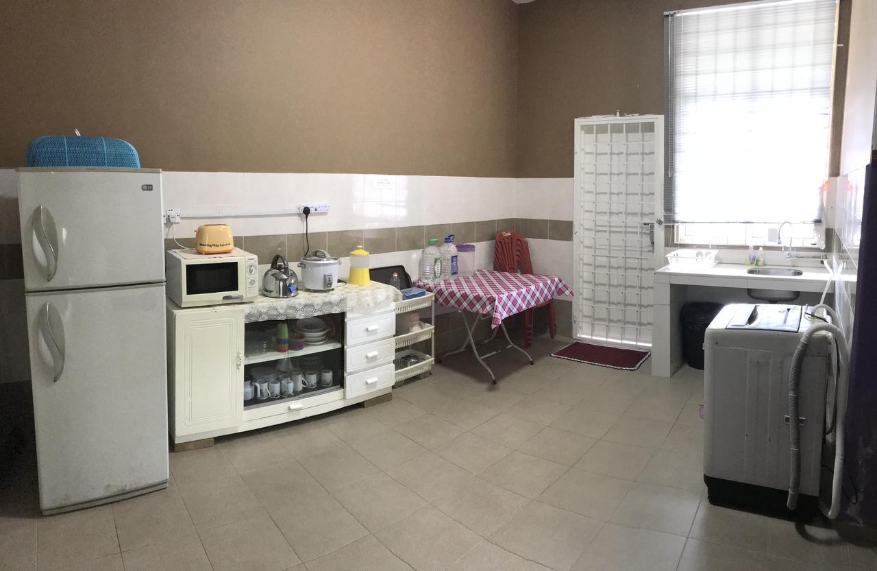 Homestay Melaka Executive Buitenkant foto